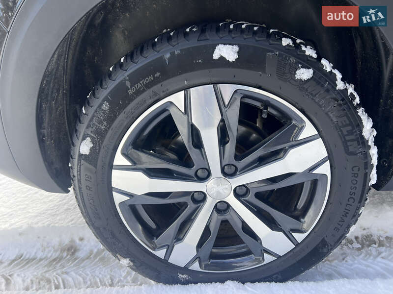 Позашляховик / Кросовер Peugeot 5008 2021 в Полтаві