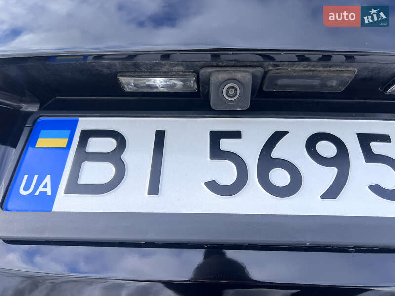 Позашляховик / Кросовер Peugeot 5008 2021 в Полтаві