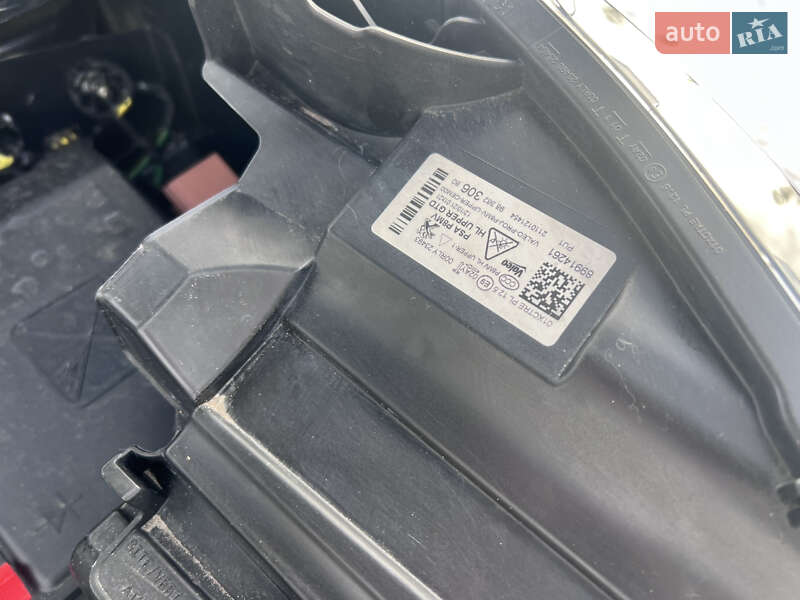 Позашляховик / Кросовер Peugeot 5008 2021 в Полтаві