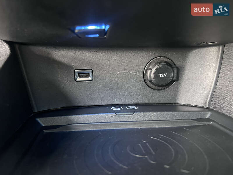 Позашляховик / Кросовер Peugeot 5008 2021 в Полтаві