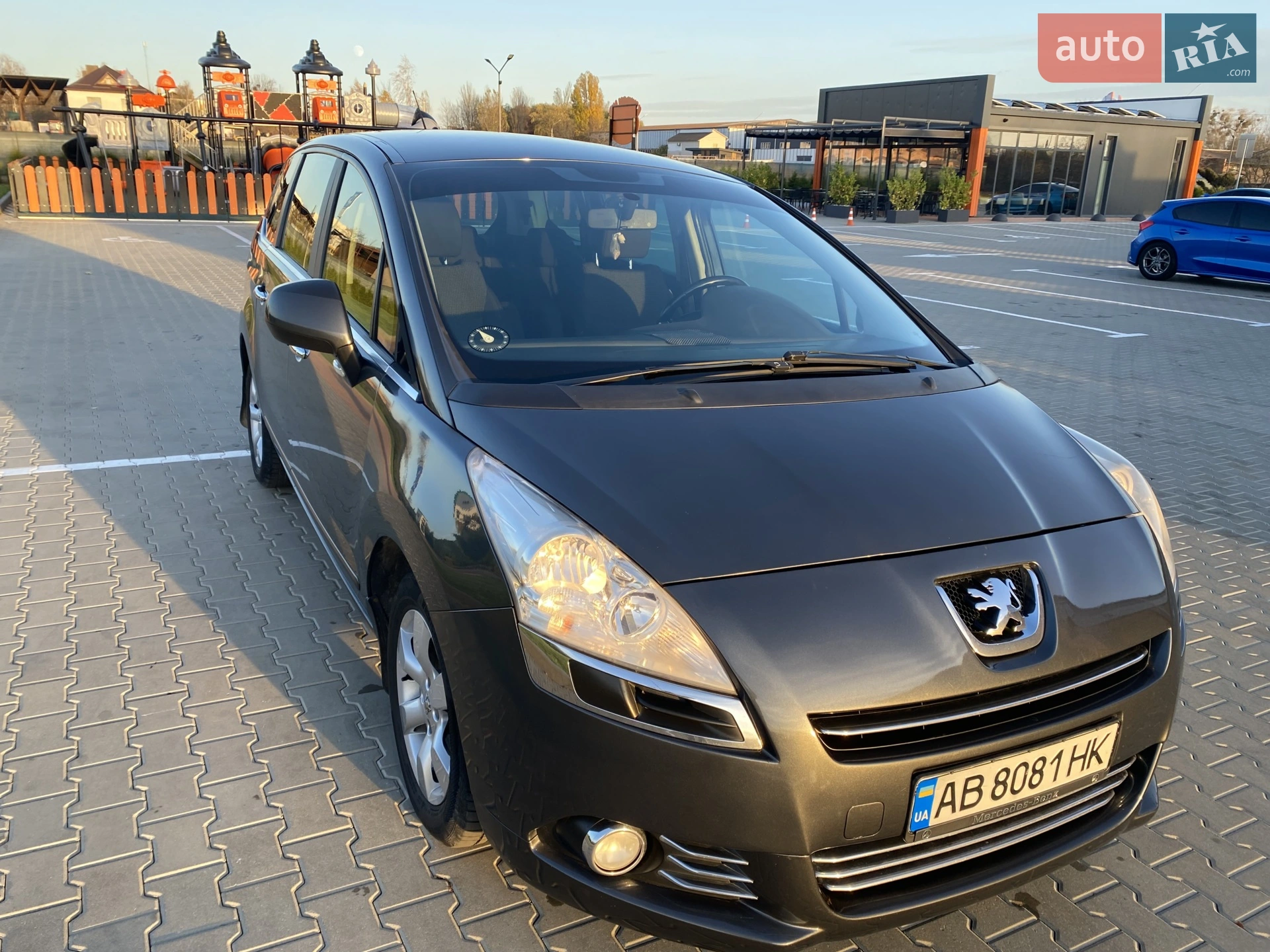 2010 Peugeot 5008 - мініатюра 7