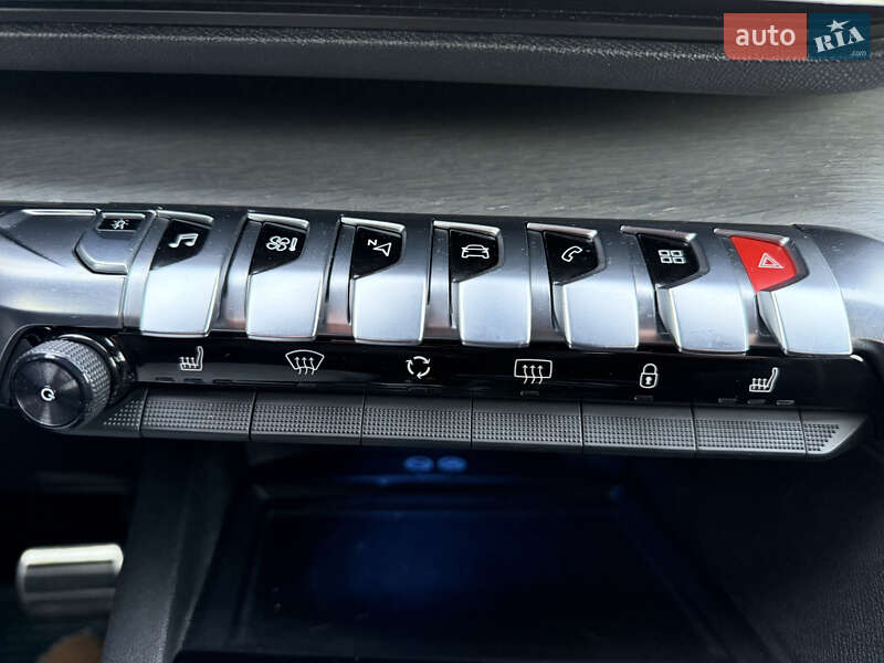 Внедорожник / Кроссовер Peugeot 5008 2018 в Дубно фото 40 Внедорожник / Кроссовер Peugeot 5008 2018 в Дубно