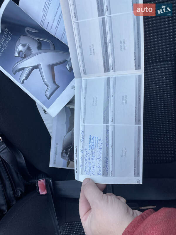 Микровэн Peugeot 5008 2010 в Почаеве