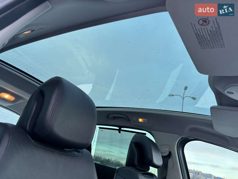 Микровэн Peugeot 5008 2011 в Львове фото 35 Микровэн Peugeot 5008 2011 в Львове