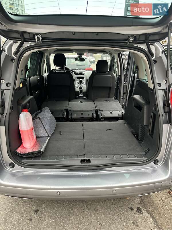 Мікровен Peugeot 5008 2014 в Києві