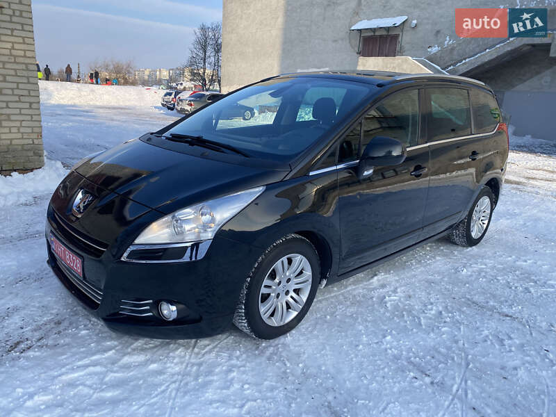 Peugeot 5008 2011 Peugeot 5008 2011