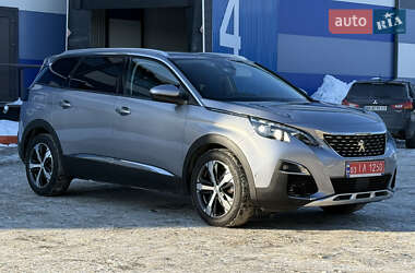 Внедорожник / Кроссовер Peugeot 5008 2018 в Ровно