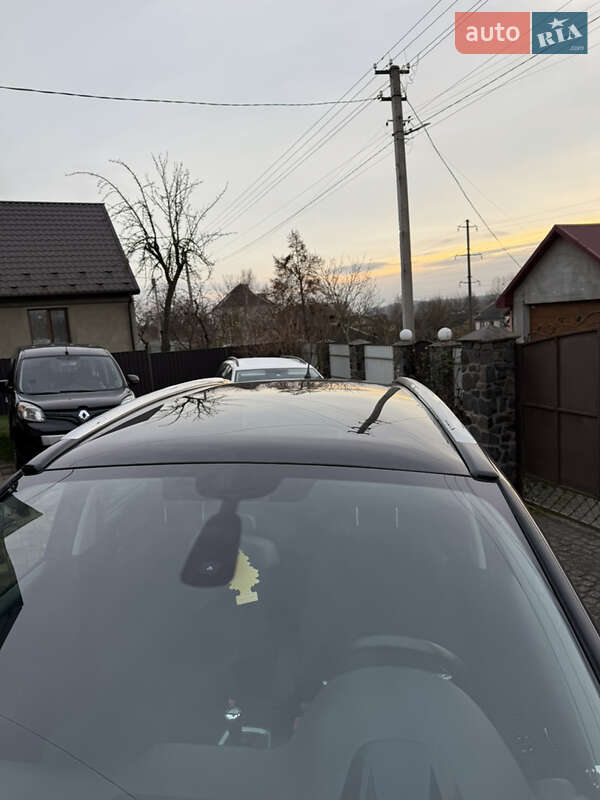 Микровэн Peugeot 5008 2013 в Дубно