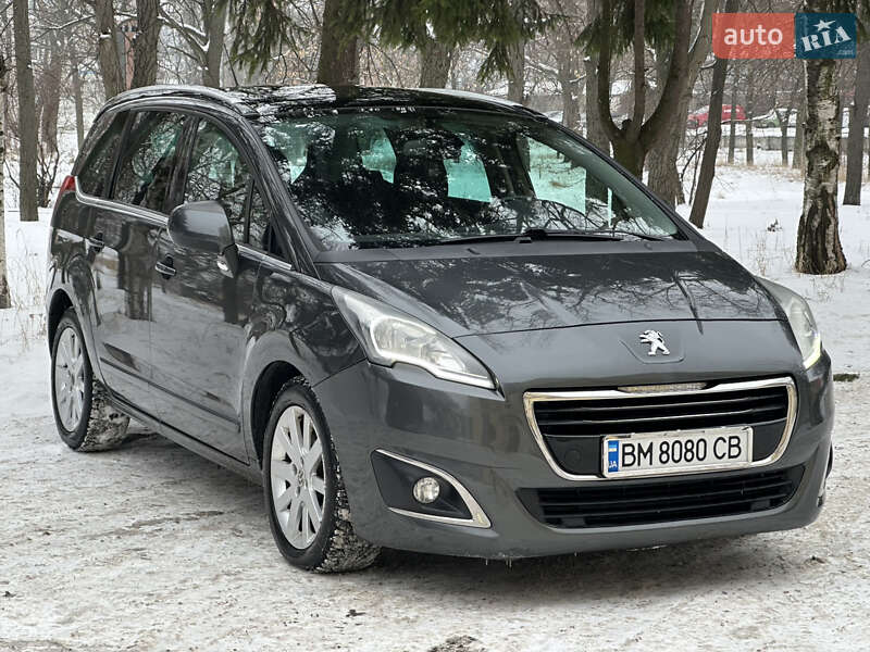 Peugeot 5008 2013