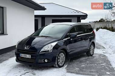 Мікровен Peugeot 5008 2010 в Рівному
