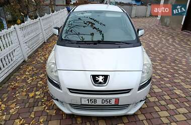 Микровэн Peugeot 5008 2013 в Городенке