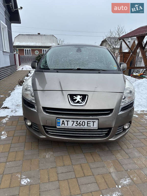 Peugeot 5008 2011 Peugeot 5008 2011