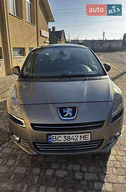 Микровэн Peugeot 5008 2010 в Стебнику