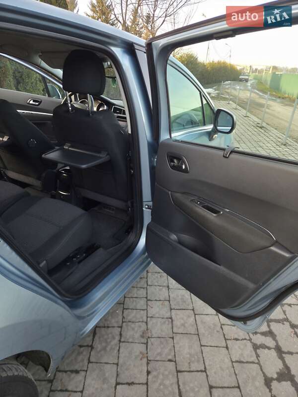 Микровэн Peugeot 5008 2010 в Львове фото 39 Микровэн Peugeot 5008 2010 в Львове