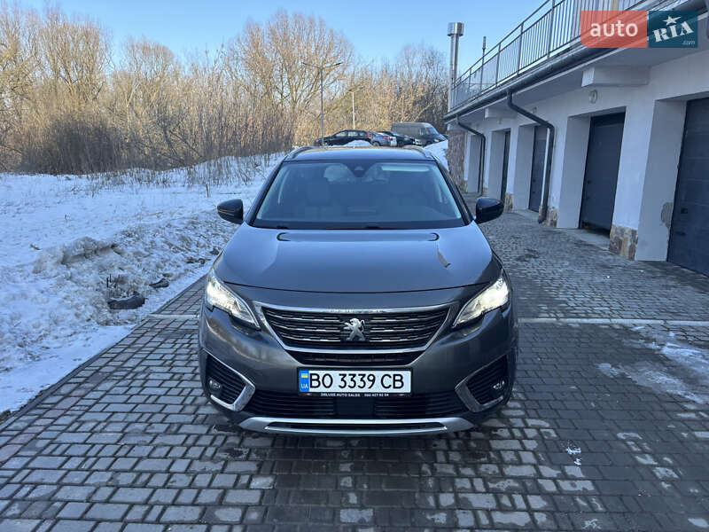 Внедорожник / Кроссовер Peugeot 5008 2017 в Тернополе