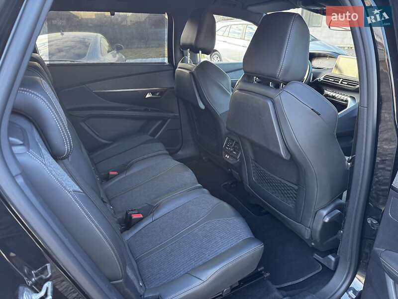 Внедорожник / Кроссовер Peugeot 5008 2020 в Луцке