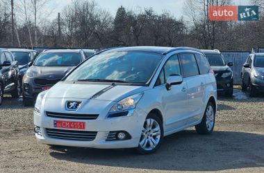 Мікровен Peugeot 5008 2012 в Калуші