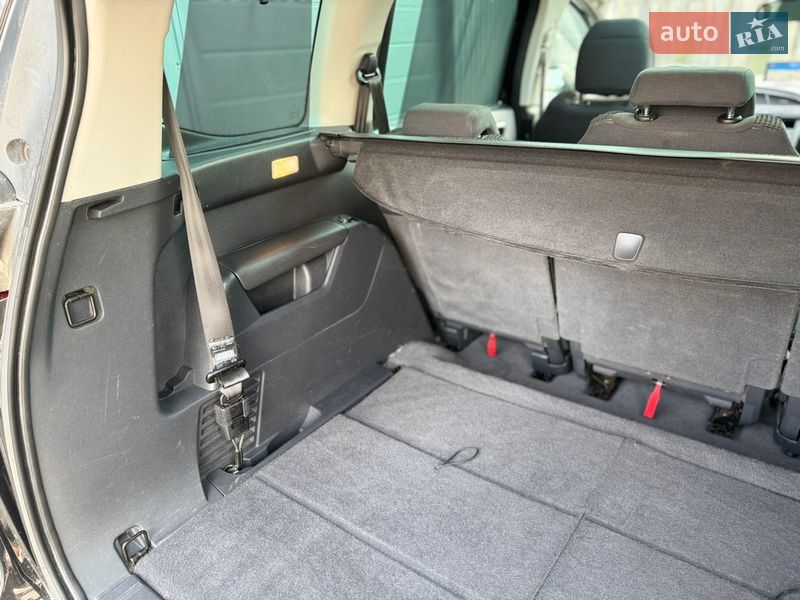 Микровэн Peugeot 5008 2015 в Самборе