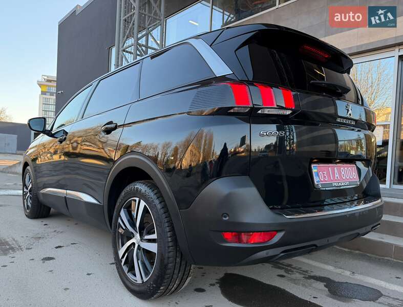 Внедорожник / Кроссовер Peugeot 5008 2019 в Тернополе
