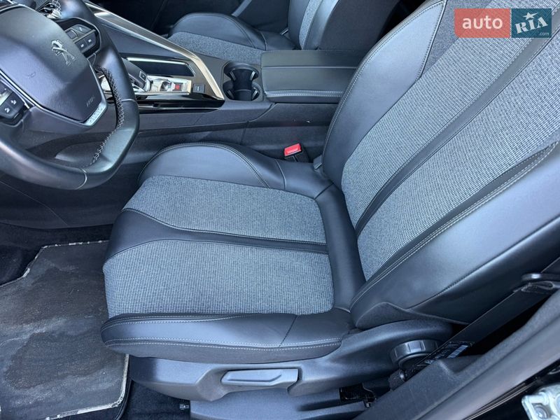 Внедорожник / Кроссовер Peugeot 5008 2019 в Тернополе