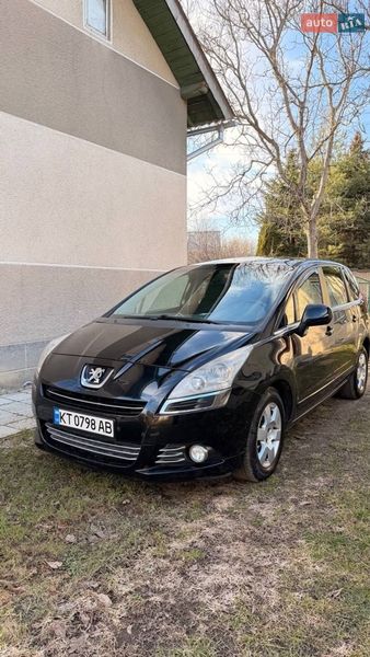 Peugeot 5008 2012