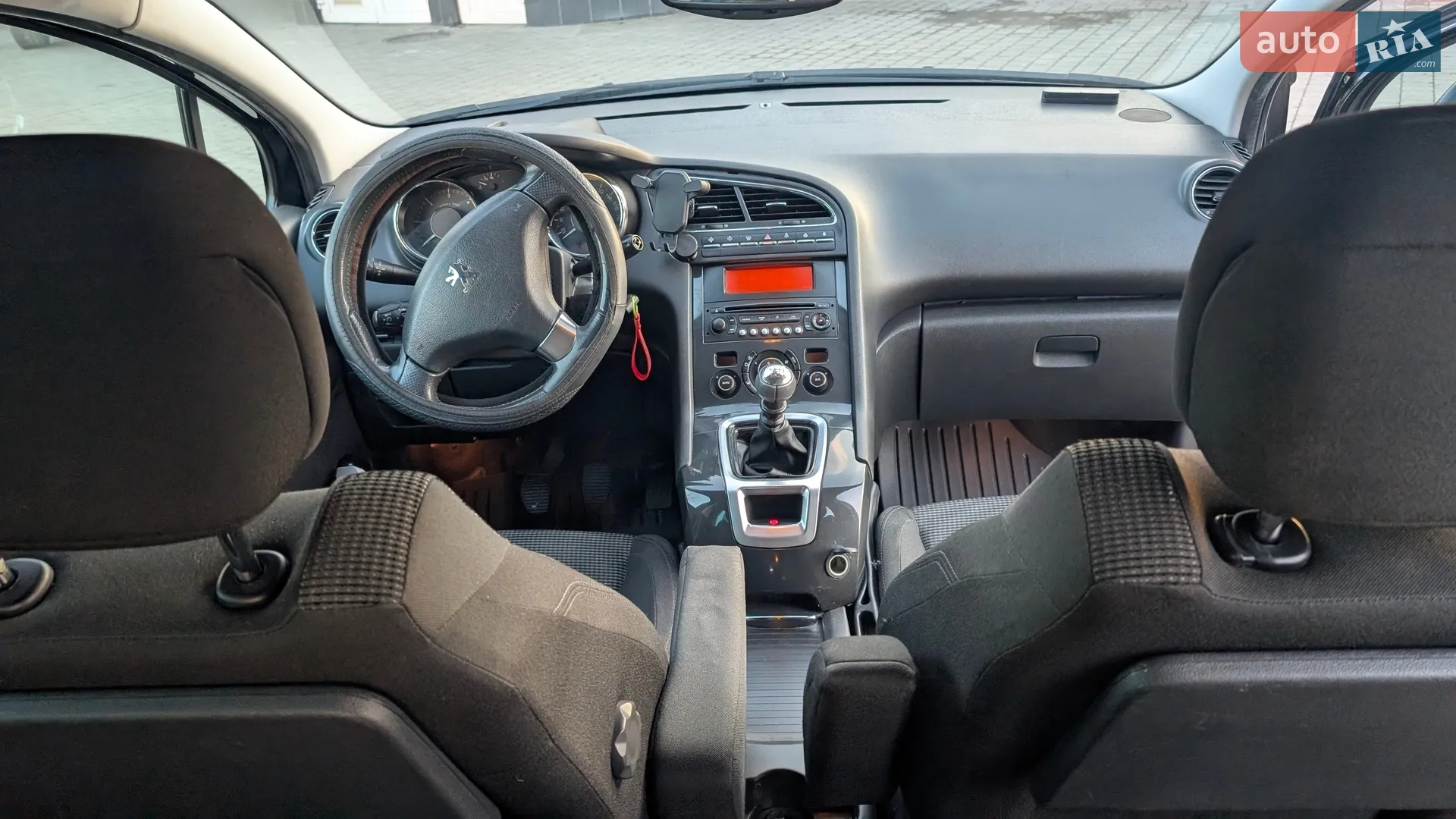 2010 Peugeot 5008 - мініатюра 13