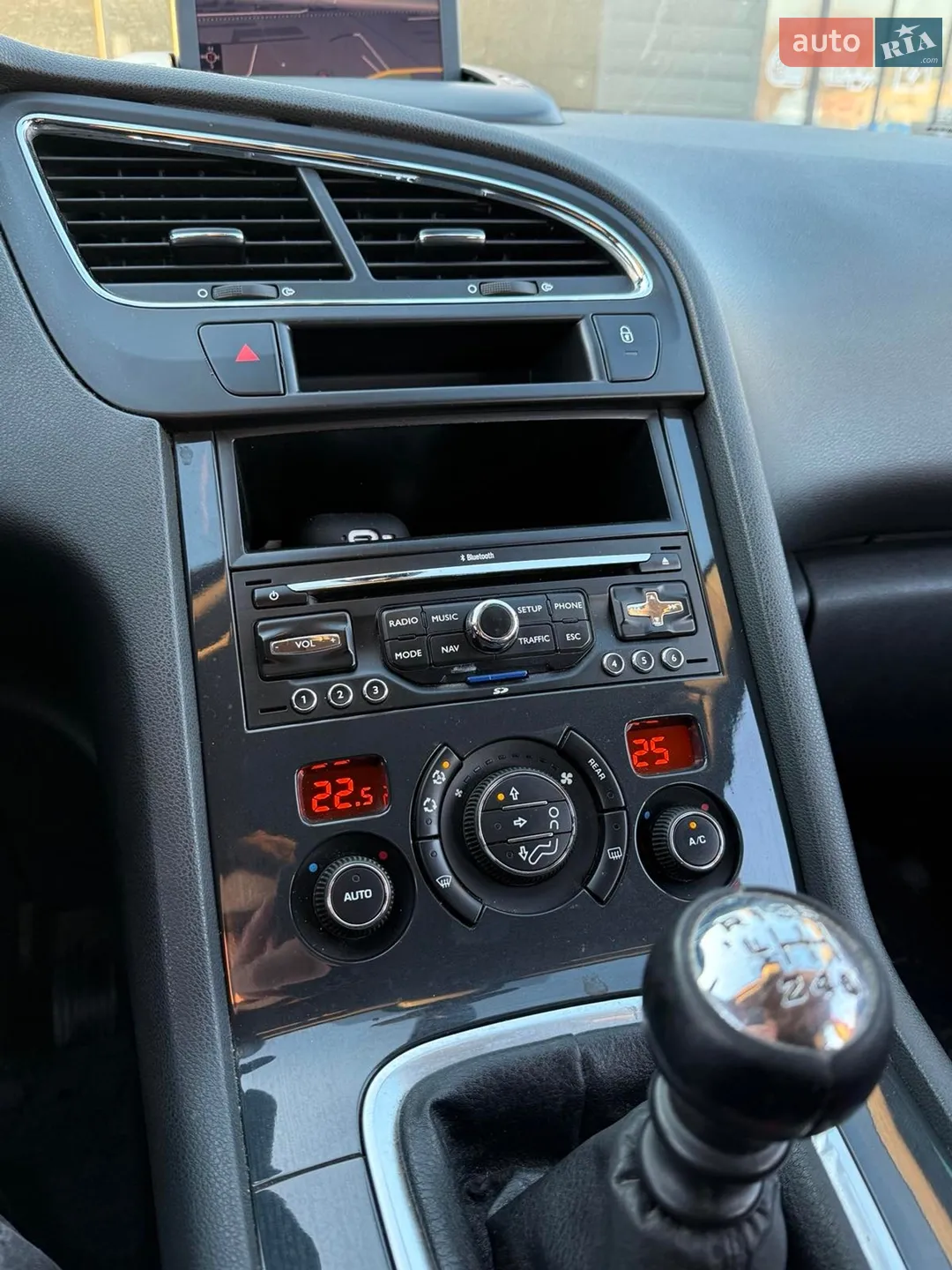 2010 Peugeot 5008 - мініатюра 16