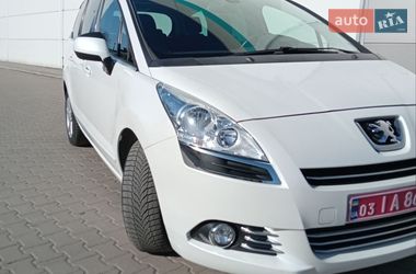 Мікровен Peugeot 5008 2011 в Києві