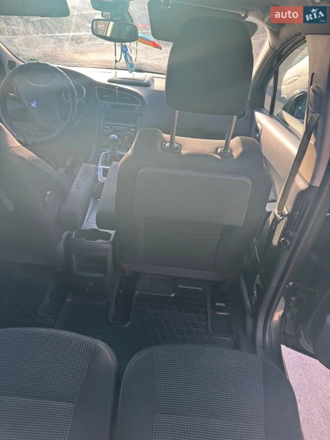 2010 Peugeot 5008 - мініатюра 20