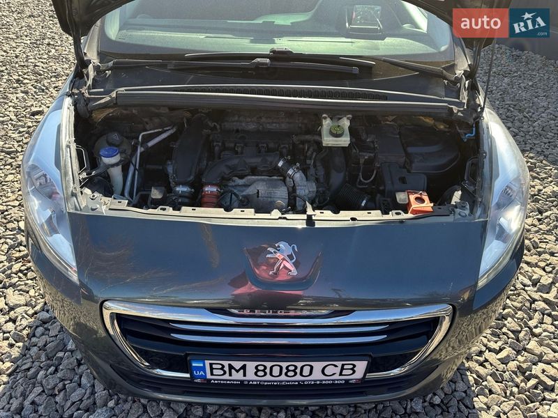 Микровэн Peugeot 5008 2013 в Смеле