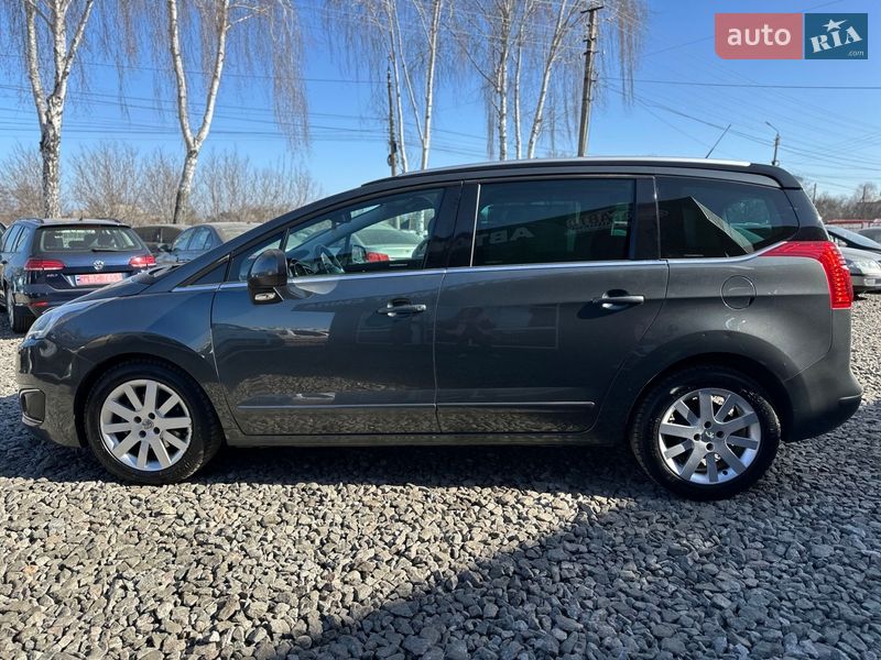 Микровэн Peugeot 5008 2013 в Смеле