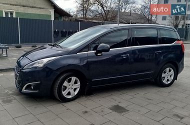 Микровэн Peugeot 5008 2014 в Самборе
