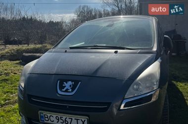 Микровэн Peugeot 5008 2010 в Львове