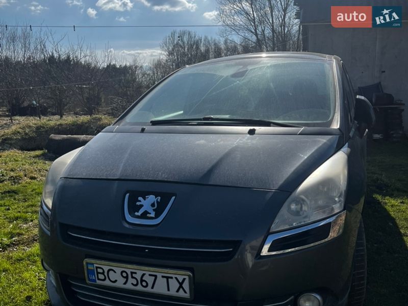 Peugeot 5008 2010