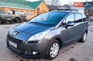 Микровэн Peugeot 5008 2010 в Жмеринке