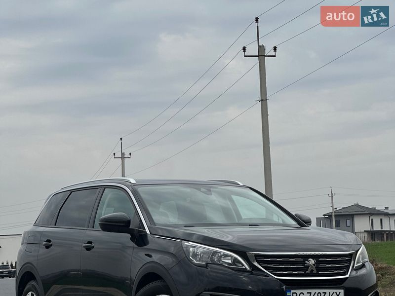 Внедорожник / Кроссовер Peugeot 5008 2017 в Львове фото 6 Внедорожник / Кроссовер Peugeot 5008 2017 в Львове