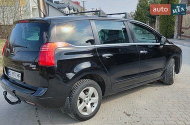 Мікровен Peugeot 5008 2014 в Львові