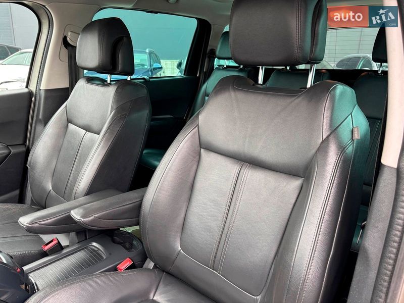 Микровэн Peugeot 5008 2014 в Львове фото 19 Микровэн Peugeot 5008 2014 в Львове