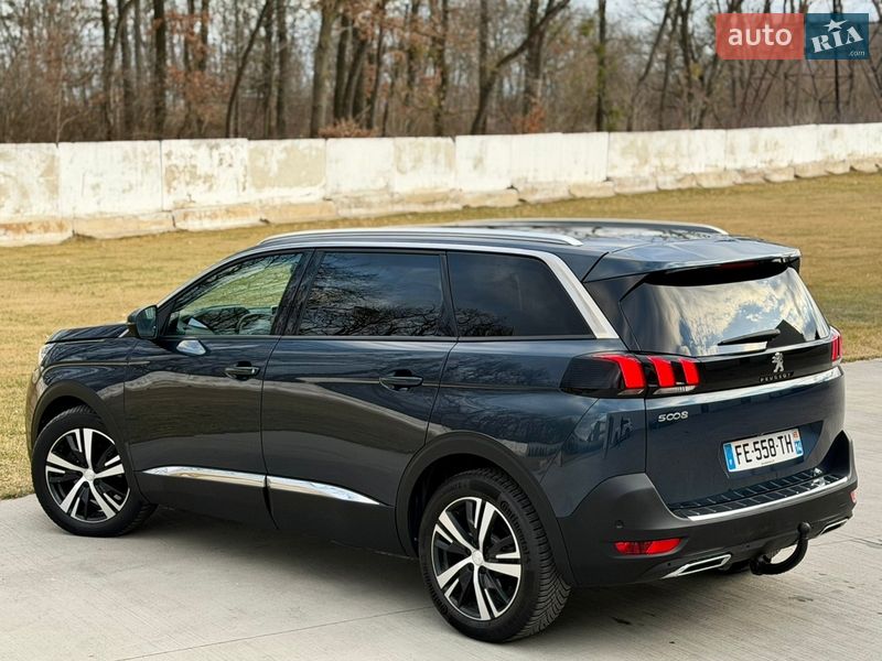 Внедорожник / Кроссовер Peugeot 5008 2019 в Луцке