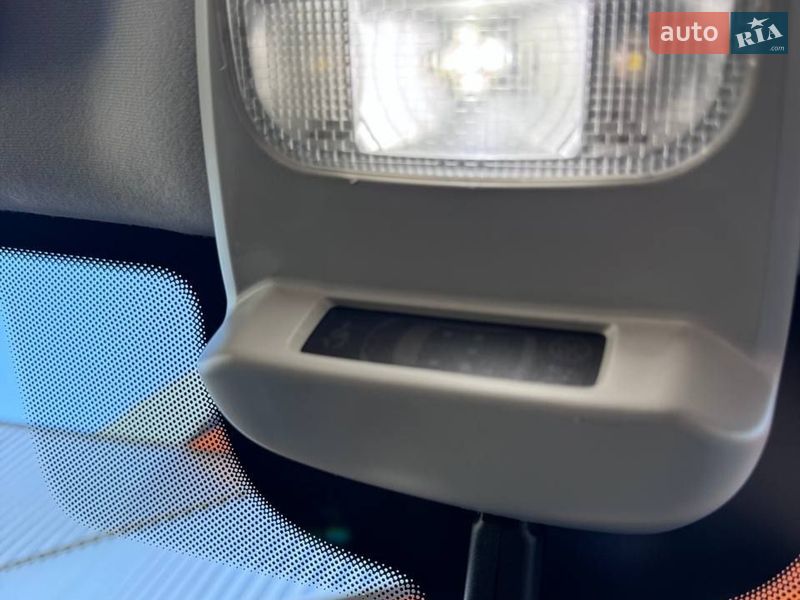 Микровэн Peugeot 5008 2010 в Луцке