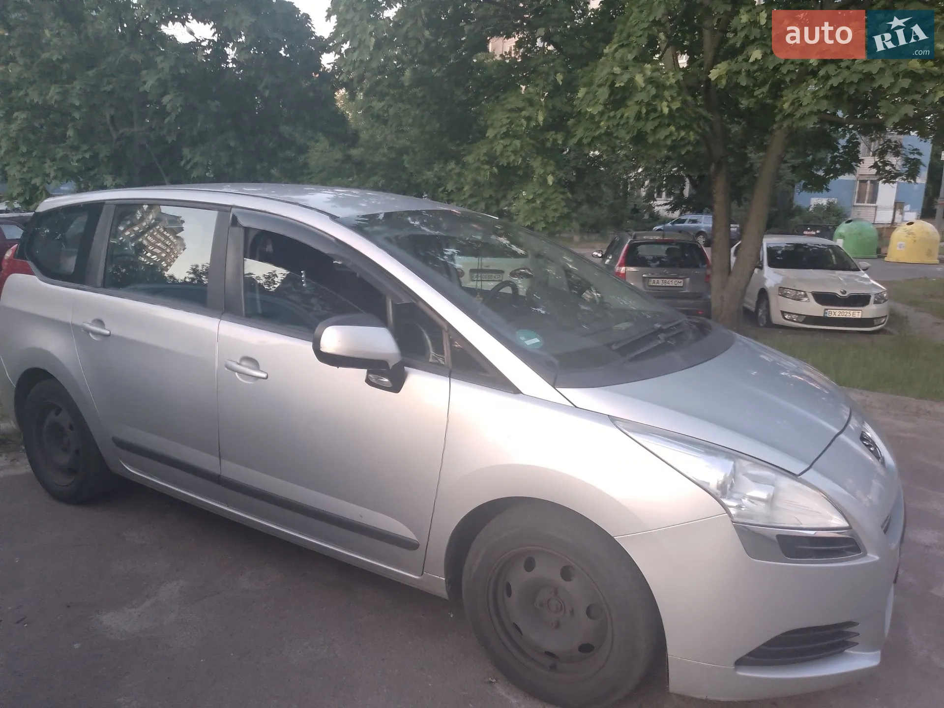 2010 Peugeot 5008 - мініатюра 2