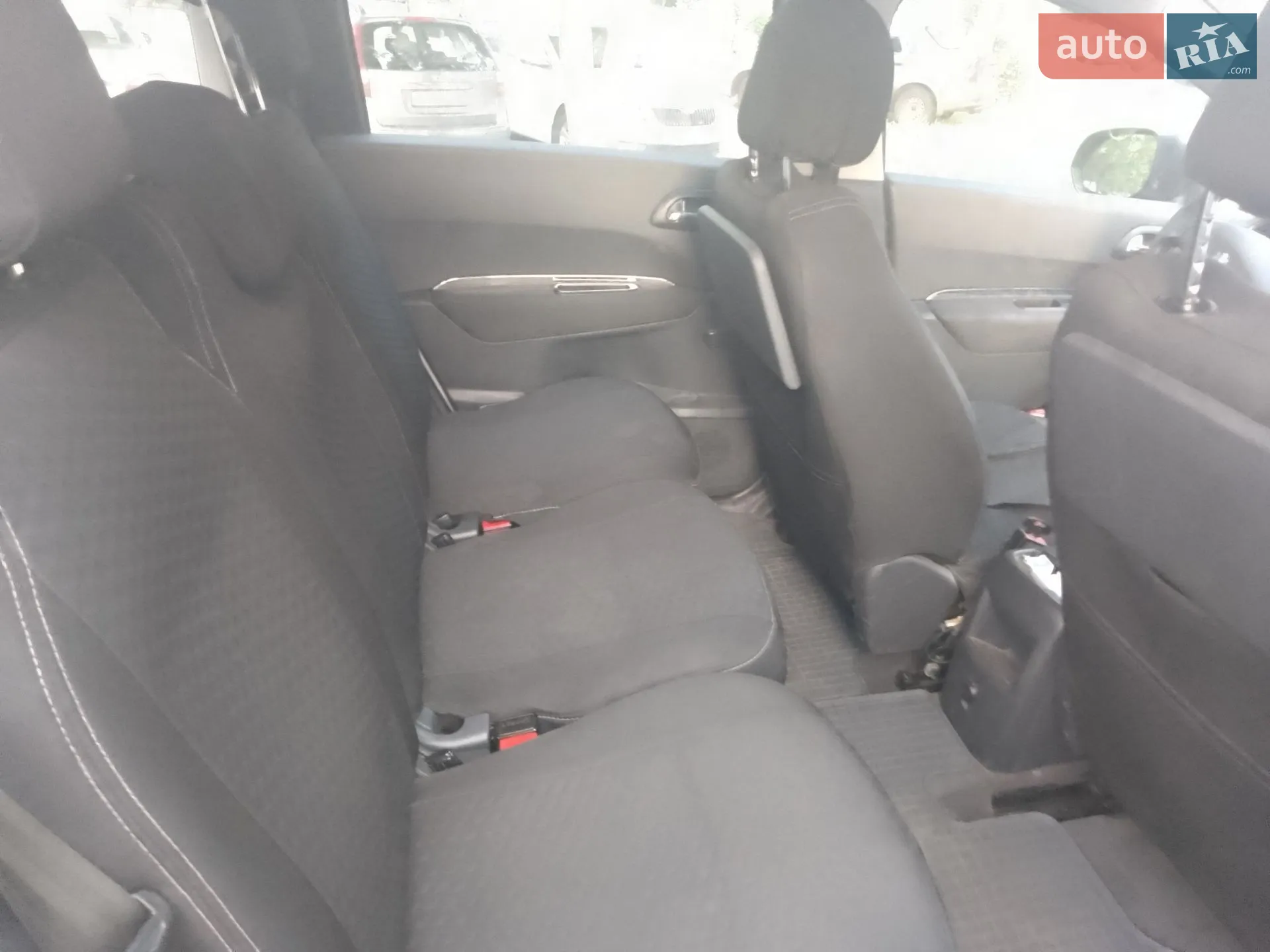 2010 Peugeot 5008 - мініатюра 7