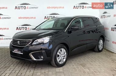 Позашляховик / Кросовер Peugeot 5008 2020 в Львові