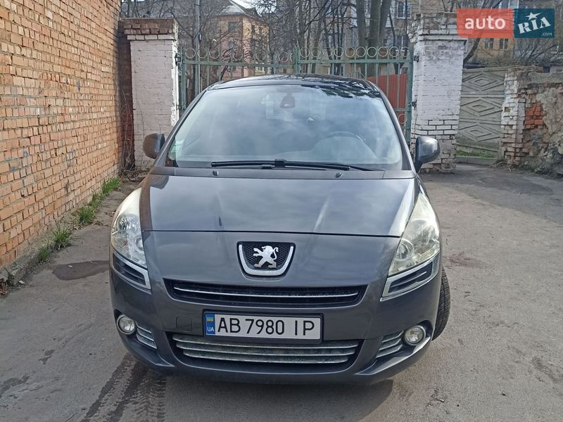 Peugeot 5008 2010