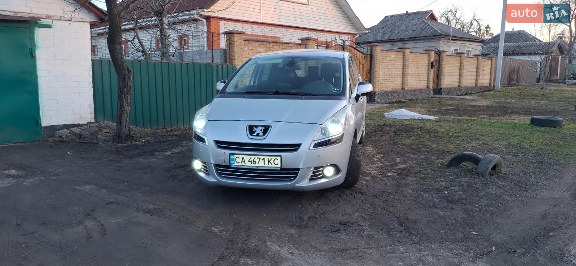 2011 Peugeot 5008 - мініатюра 3