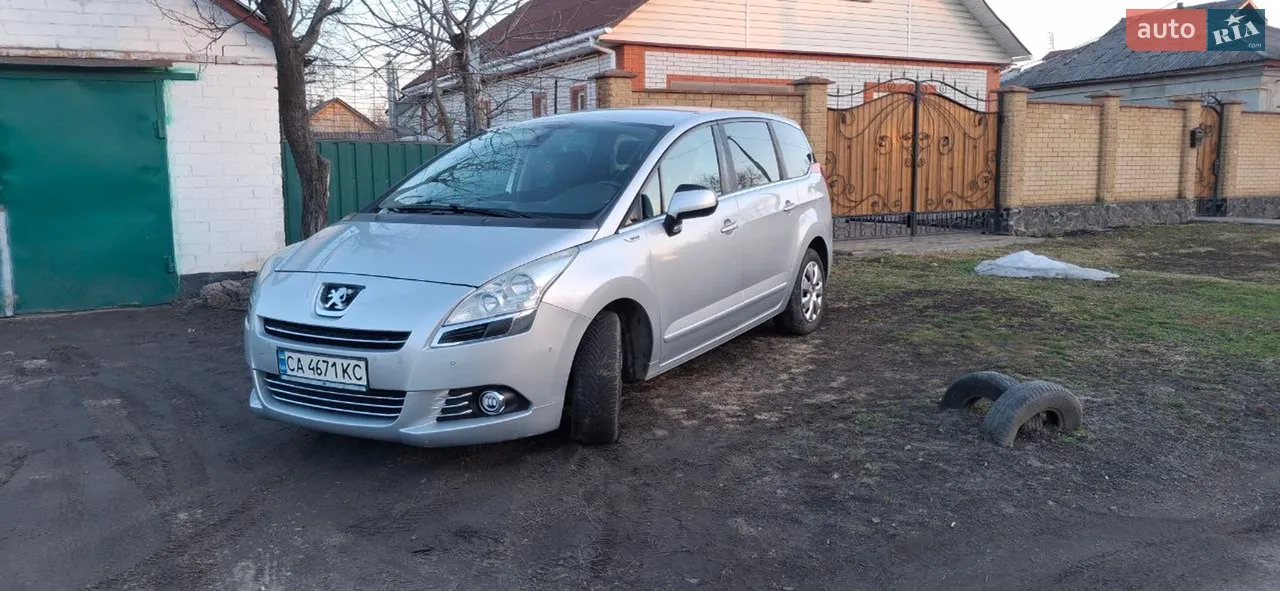 2011 Peugeot 5008 - мініатюра 26