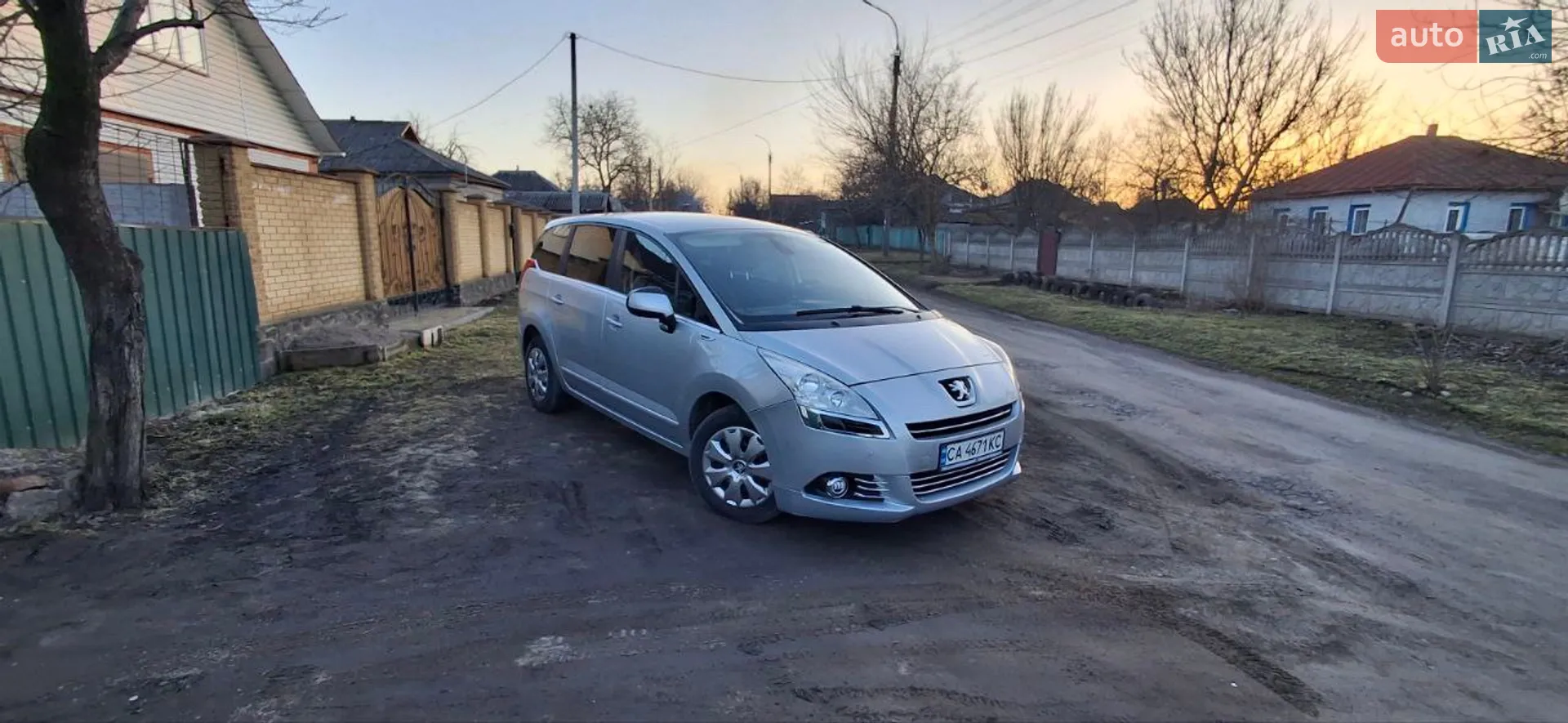 2011 Peugeot 5008 - мініатюра 4