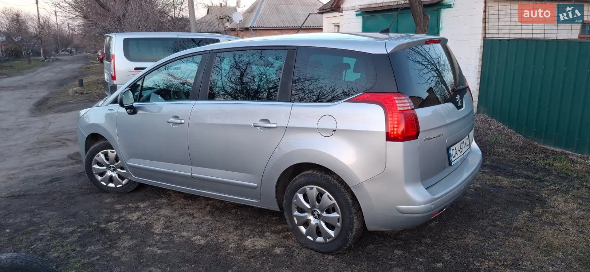 2011 Peugeot 5008 - мініатюра 9