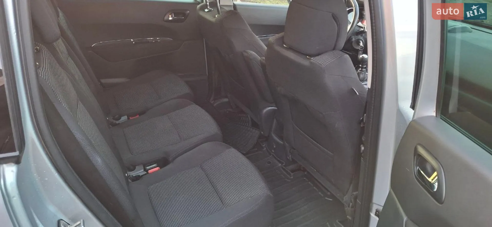 2011 Peugeot 5008 - мініатюра 20