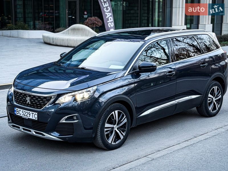 Позашляховик / Кросовер Peugeot 5008 2018 в Львові